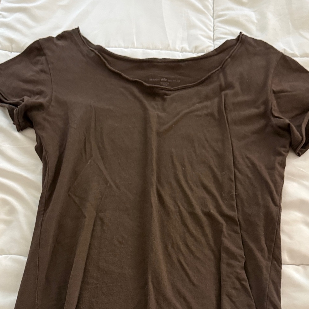 Brandy Melville Chocolate Brown Short Sleeve Tee